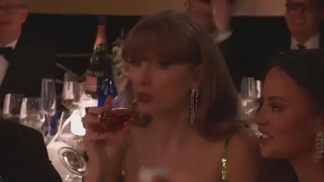 La reacción de Taylor Swift a la broma del presentador de los Globos de Oro sobre la NFL