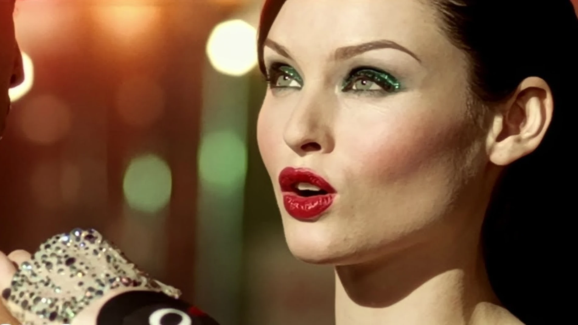 Una imagen del videoclip de La historia de 'Murder on the Dancefloor', de Sophie Ellis-Bextor.