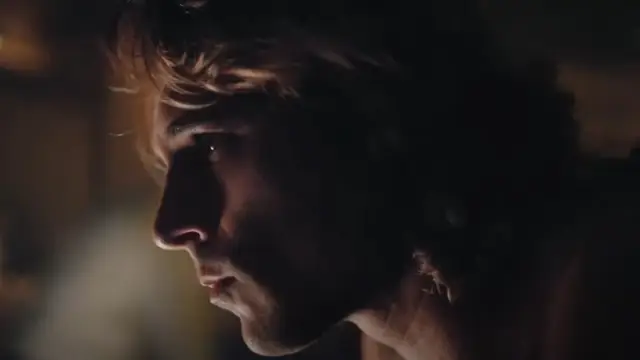 Martiño Rivas en el vídeo de Bad Gyal 'Perdió este culo'