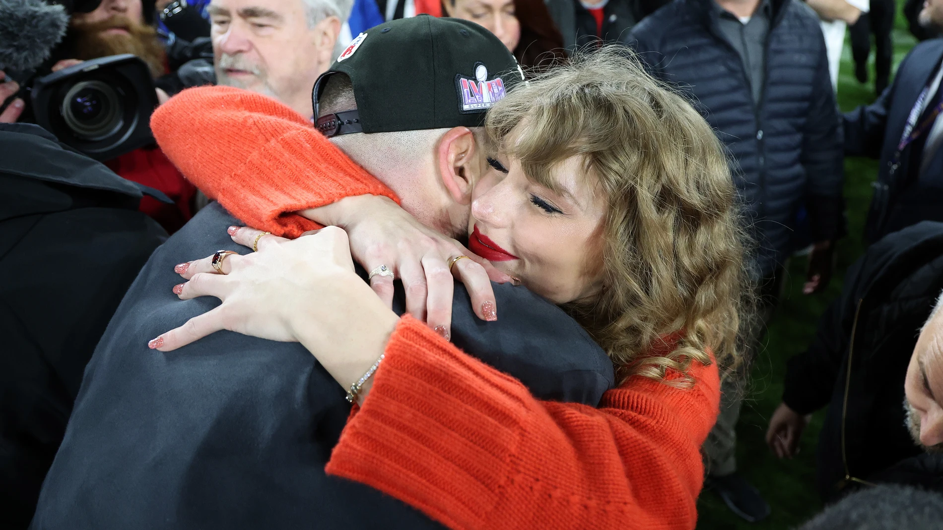 Taylor Swift y Travis Kelce Taylor Swift y Travis Kelce