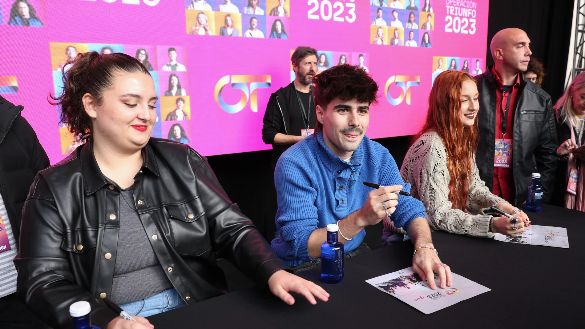 Bea, Martin y Ruslana en las firmas de discos de OT en Madrid