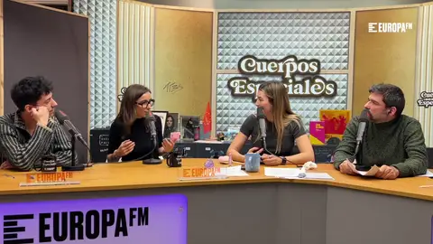 Caracazador, sobre Zahara: "Es como la típica profe de inglés que salva a los gays" Caracazador, sobre Zahara: "Es como la típica profe de inglés que salva a los gays"