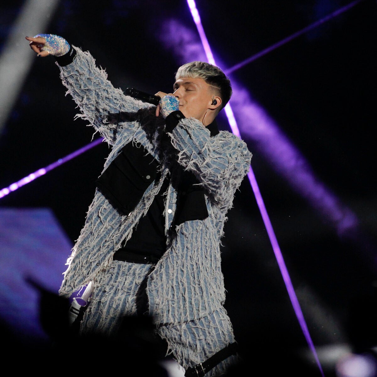 Quién es Almácor? Conoce al artista urbano y la historia de su canción  'Brillos platino' del Benidorm Fest 2024 | Europa FM