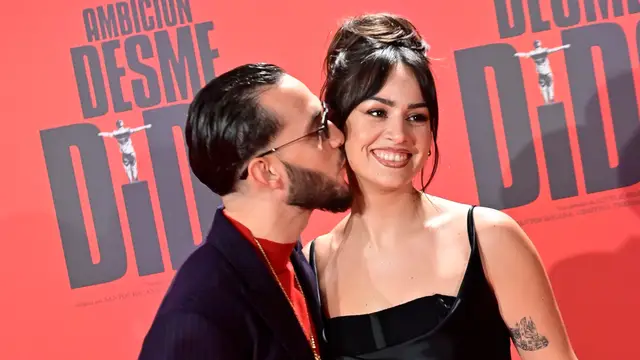 Rocío Aguirre junto a C. Tangana en la presentación de 'Esa ambición desmedida'.