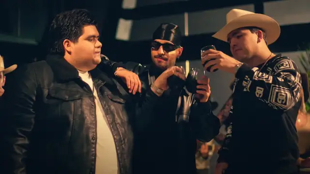 Maluma, Octavio Cuadras y Grupo Marca Registrada en 'Bling Bling'