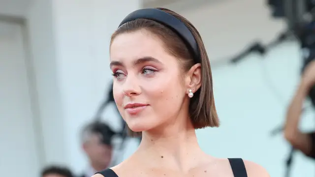 La actriz Clara Galle, en el Festival de Cine de Venecia.