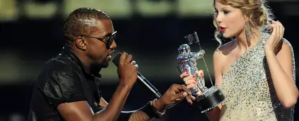 Kanye West y Taylor Swift Kanye West y Taylor Swift