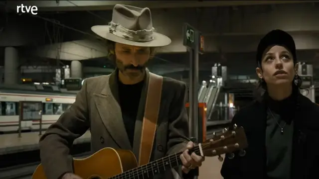 El emotivo homenaje de Leiva y Travis Birds a las víctimas del 11M