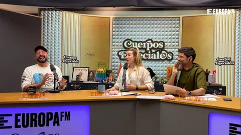Chema Ruiz con Eva Soriano y Nacho García en 'Cuerpos especiales' Chema Ruiz con Eva Soriano y Nacho García en 'Cuerpos especiales'