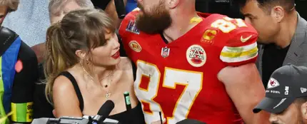 Taylor Swift y Travis Kelce Taylor Swift y Travis Kelce
