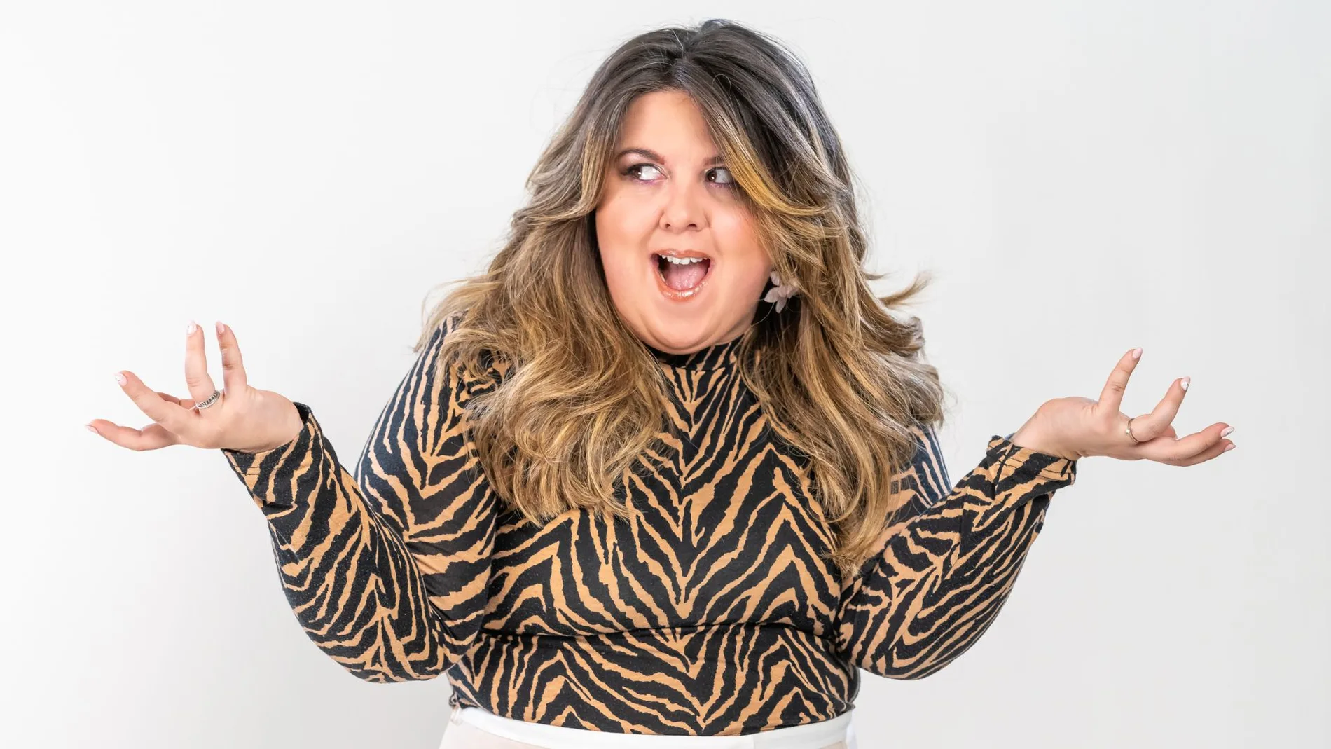 Lalachus, presentadora de Cuerpos especiales Lalachus, presentadora de Cuerpos especiales