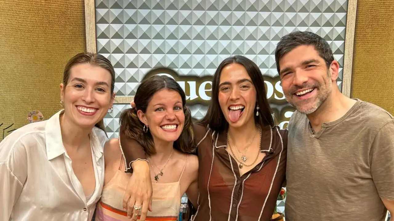 Hinds con Eva Soriano y Nacho García en 'Cuerpos especiales'. Hinds con Eva Soriano y Nacho García en 'Cuerpos especiales'.