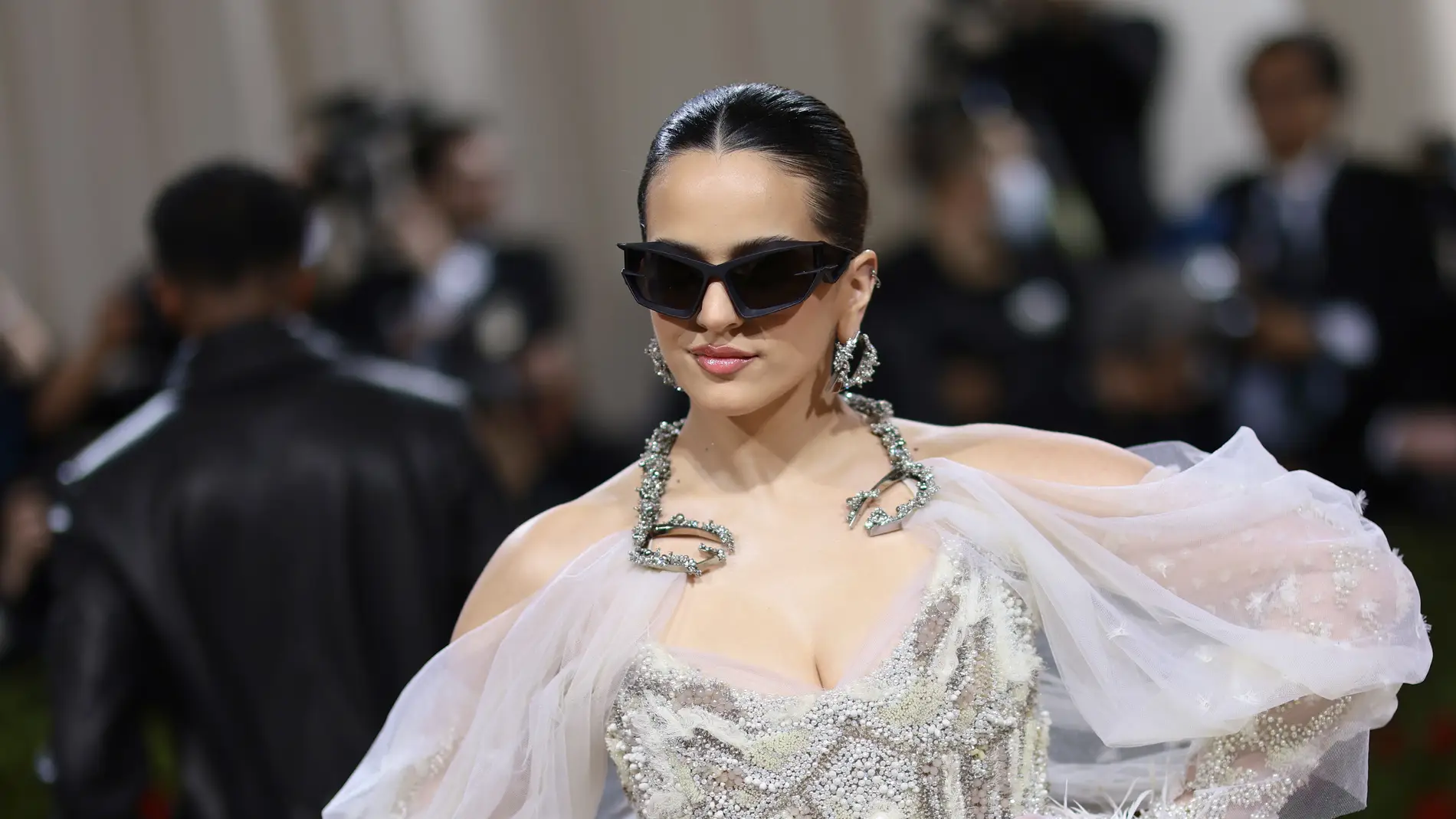 Rosalía, en la MET Gala 2023 Rosalía, en la MET Gala 2023