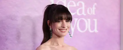 Anne Hathaway Anne Hathaway