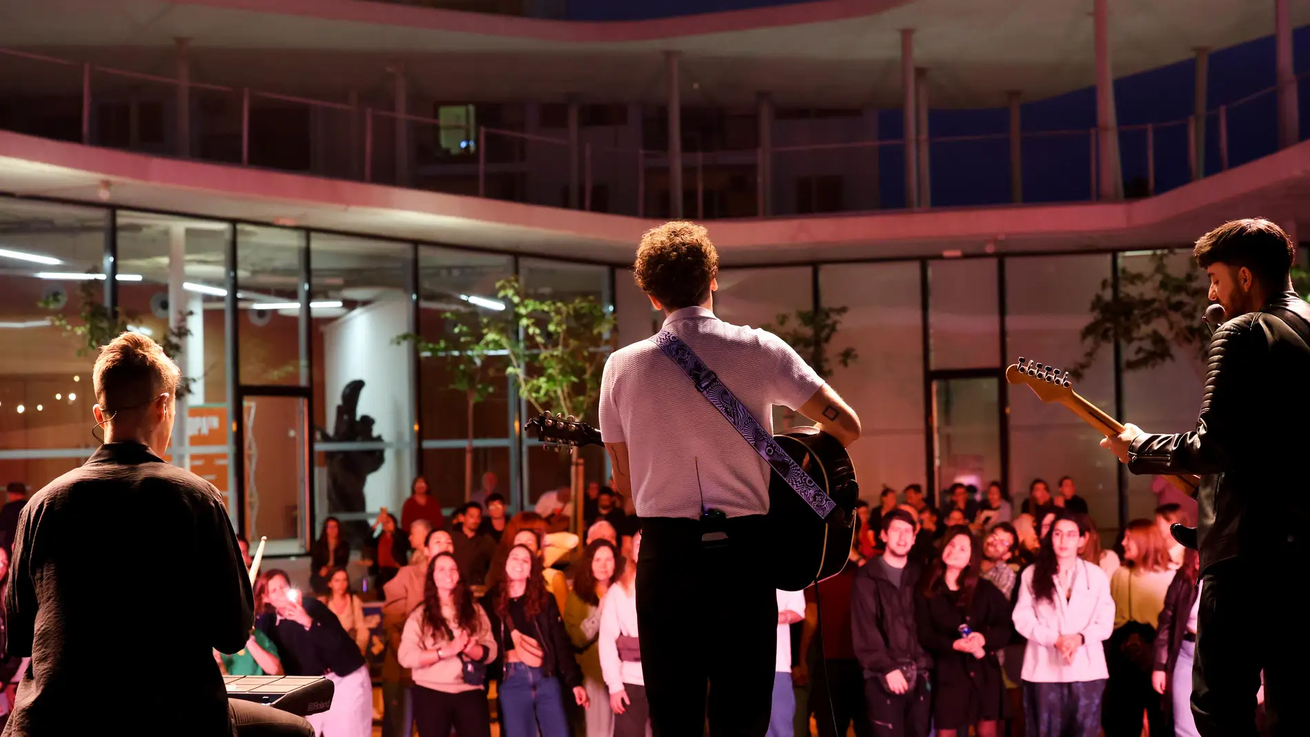 Veintuno Ibiza Europa FM Veintuno Ibiza Europa FM