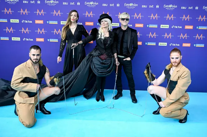Nebulossa, en la ceremonia de inauguración de la 68º edición de Eurovisión en Malmo, Suecia.