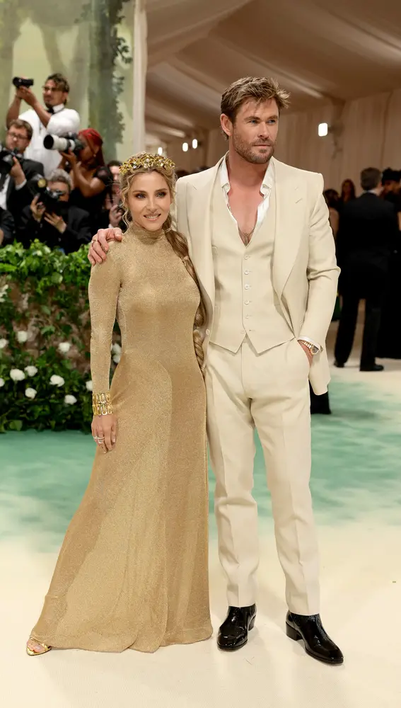 Elsa Pataky y Chris Hemsworth en la MET Gala 2024 Elsa Pataky y Chris Hemsworth en la MET Gala 2024