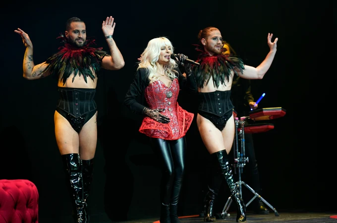 Nebulossa se despide antes de viajar a Malmö (Suecia) para participar en Eurovisión 2024 con su canción “Zorra”, a 22 de abril de 2024, en Madrid (España).