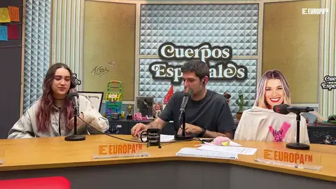 Ela Taubert, sobre el doble mensaje de 'Cómo pasó': "Si quieres dedicarla, tienes los 20 primeros segundos" Ela Taubert, sobre el doble mensaje de 'Cómo pasó': "Si quieres dedicarla, tienes los 20 primeros segundos"
