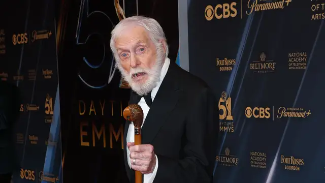 Dick Van Dyke en los Emmy a sus 98 años