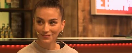 Claudia Salas en Tómatelo Menos En Serio Claudia Salas en Tómatelo Menos En Serio