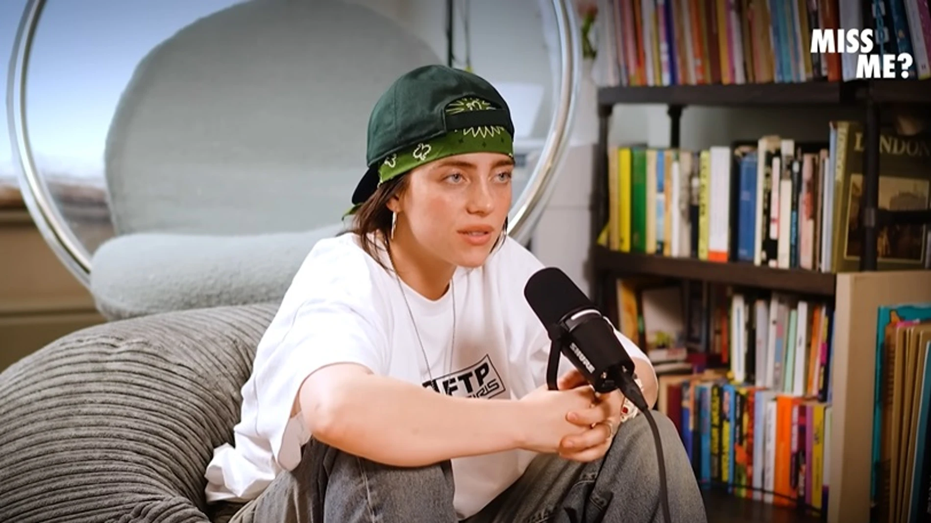 Billie Eilish cuenta el último 'ghosting' que sufrió en el podcast 'Miss Me?' Billie Eilish cuenta el último 'ghosting' que sufrió en el podcast 'Miss Me?'