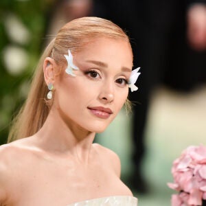 Ariana Grande en la Met Gala 2024