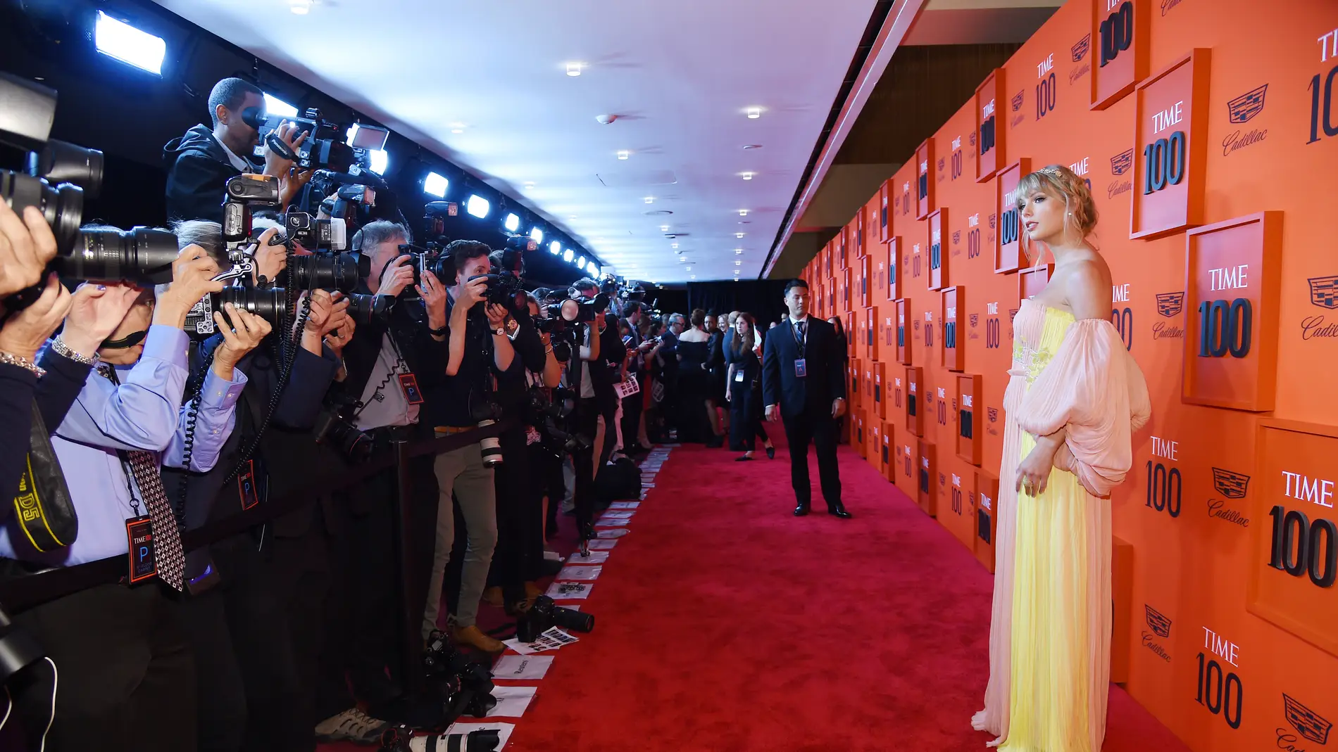 Taylor Swift posando en la TIME 100 Gala 2019 Taylor Swift posando en la TIME 100 Gala 2019
