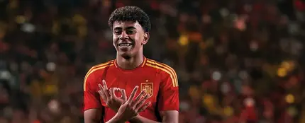 Lamine Yamal celebra un gol con la selección española Lamine Yamal celebra un gol con la selección española