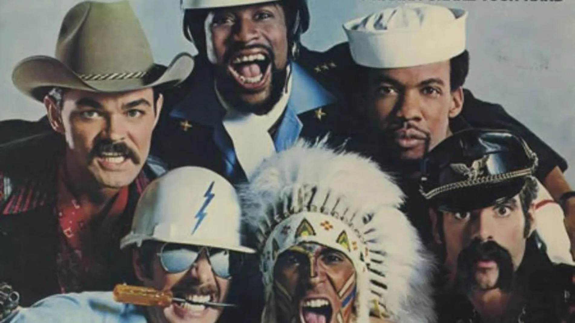 Los 'Village People' en la portada de su álbum Go West Los 'Village People' en la portada de su álbum Go West