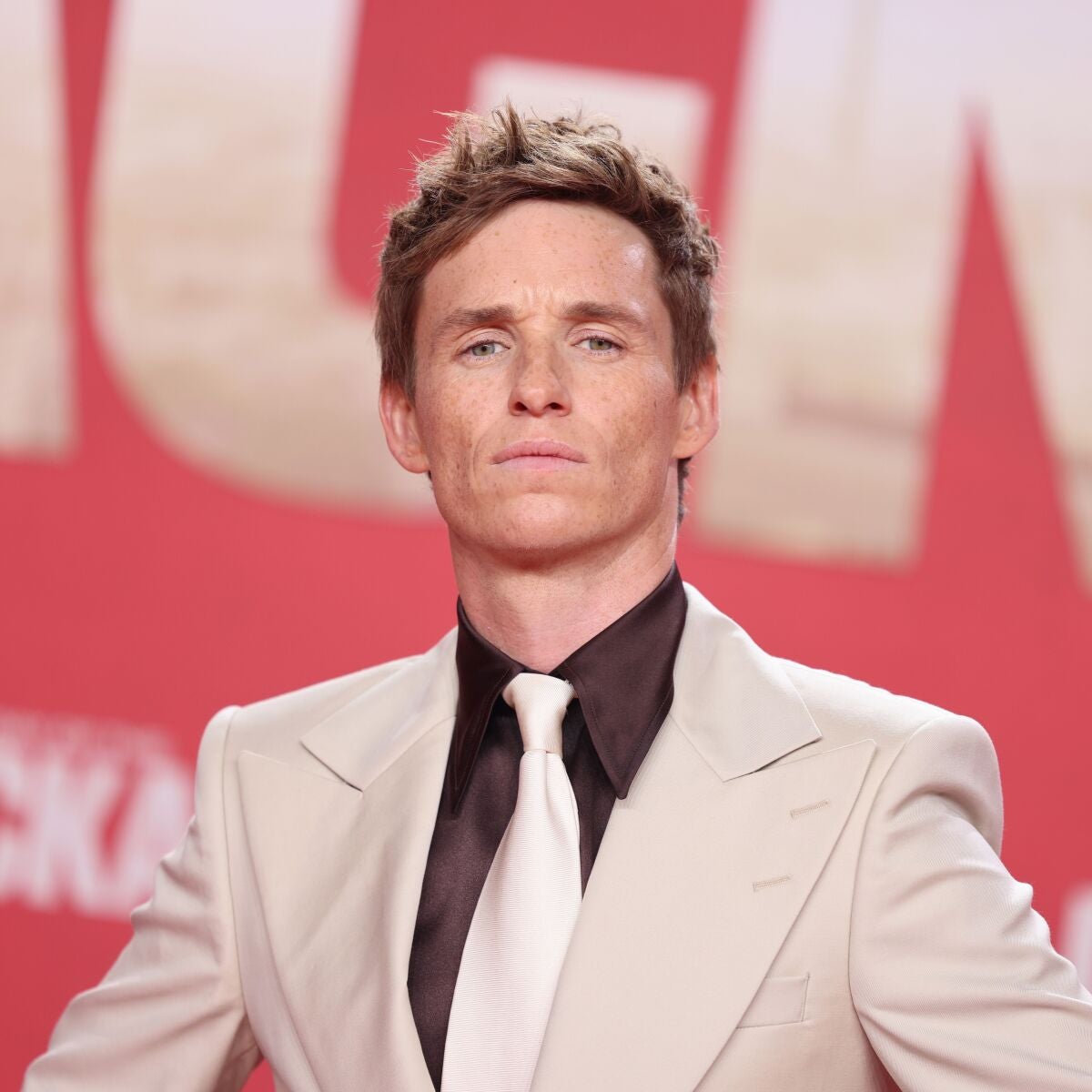 Actor Eddie Redmayne 60 Photos - Moonagedaydream.film