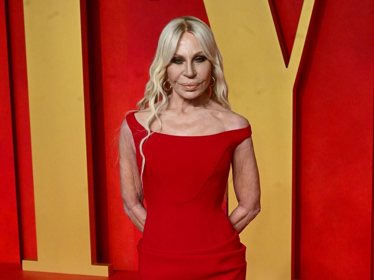 Donatella Versace sorprende con su última aparición: ¿cuál es la