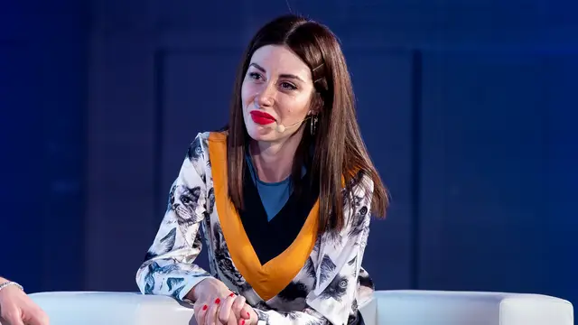 Natalia Ferviú en una charla en 2018