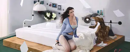Amaia en la portada de 'Si abro los ojos no es real' Amaia en la portada de 'Si abro los ojos no es real'