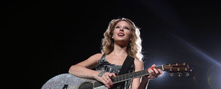 Taylor Swift en un concierto del 'Fearless tour' en 2009