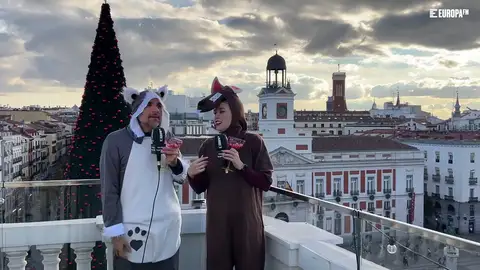 Eva Soriano y Nacho García dan las Campa-nadas de Fin de Año en Europa FM desde Puerta del Sol Eva Soriano y Nacho García dan las Campa-nadas de Fin de Año en Europa FM desde Puerta del Sol