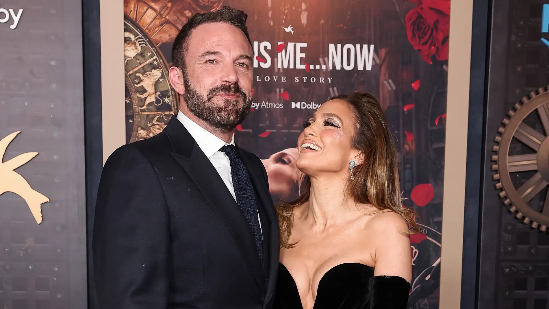 Ben Affleck y Jennifer López en el estreno de 'This Is Me...Now: A Love Story' en Los Ángeles Ben Affleck y Jennifer López en el estreno de 'This Is Me...Now: A Love Story' en Los Ángeles