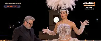 Cristina Pedroche desvela su vestido de fin de año Cristina Pedroche desvela su vestido de fin de año