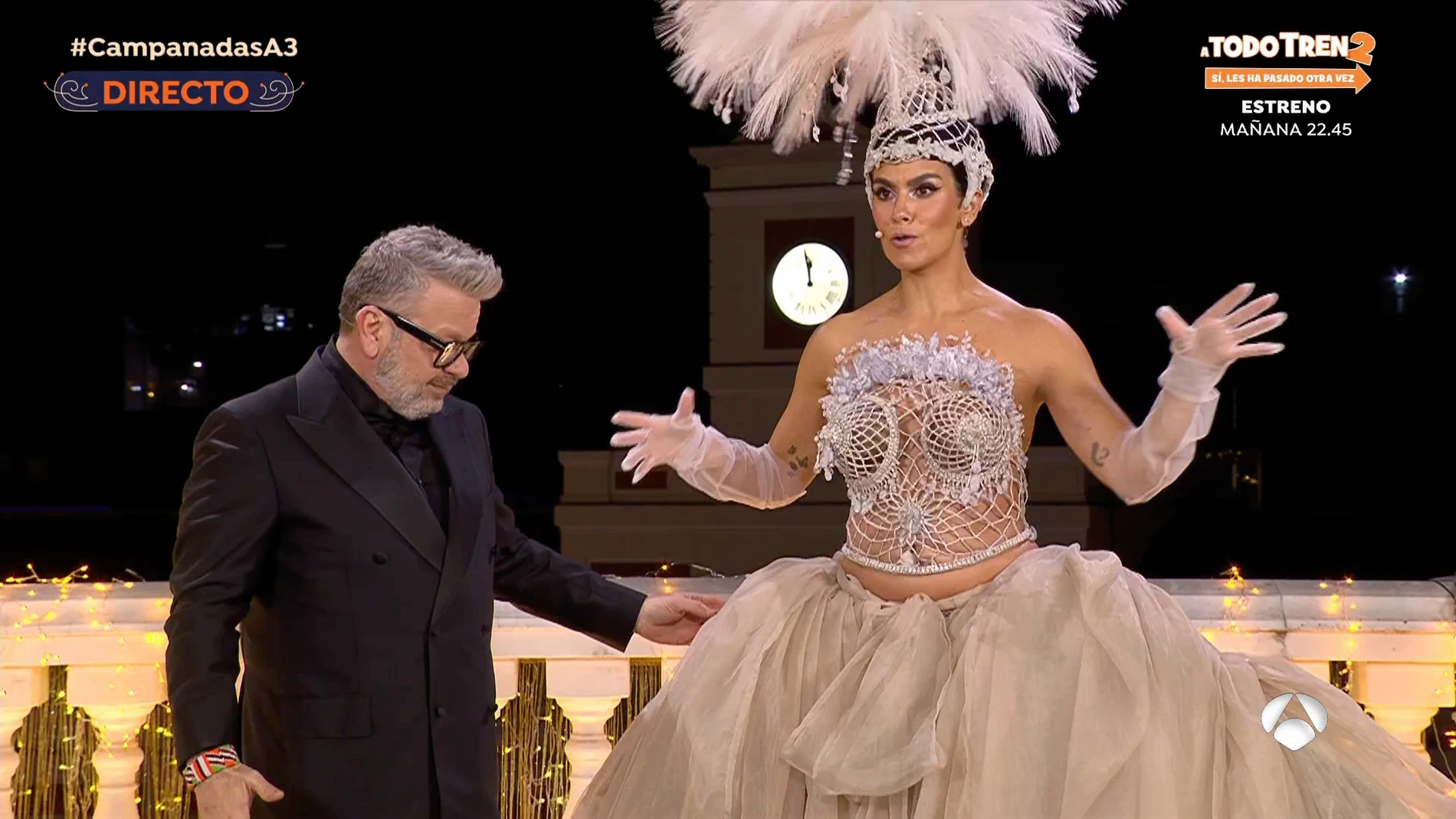 Cristina Pedroche desvela su vestido de fin de año Cristina Pedroche desvela su vestido de fin de año