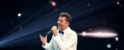 David Bisbal empieza el 2025 por todo lo alto, literalmente: así ha sido su actuación desde el Empire State de Nueva York