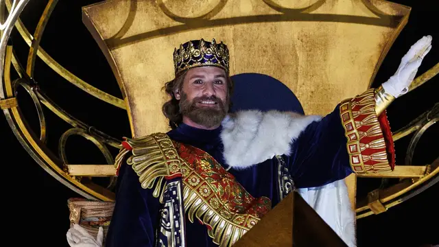 Quién es Beltrán Iraburu, el Gaspar guaperas que conquista la Cabalgata de Reyes Magos en Madrid | Europa FM
