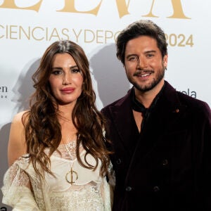 Almudena Naval&oacute;n y Manuel Carrasco