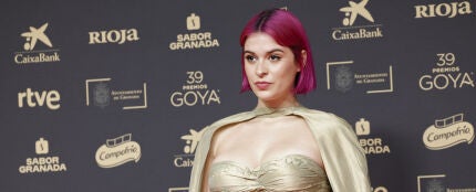 Dora Postigo, en la alfombra roja de los Premios Goya 2025