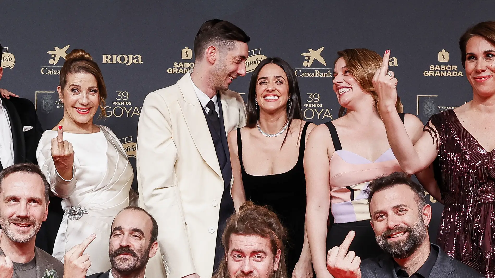 Macarena García y Enric Auquer en la alfombra roja de los Goya 2025 Macarena García y Enric Auquer en la alfombra roja de los Goya 2025