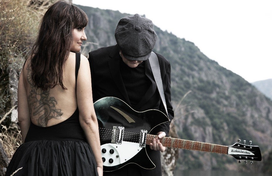 Imagen de la promo del album de Dolce Vita de Amaral Imagen de la promo del album de Dolce Vita de Amaral