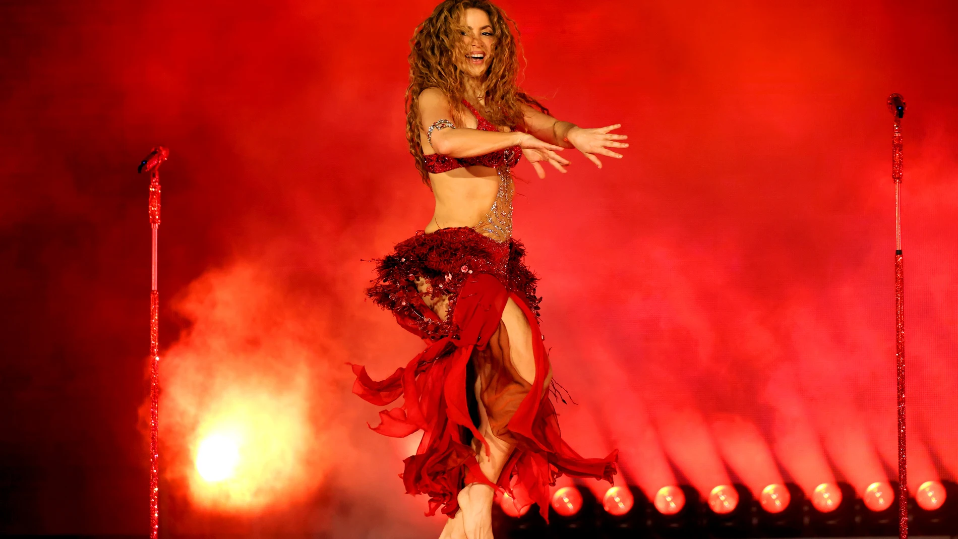 Shakira interpreta 'Ojos así' Shakira interpreta 'Ojos así'