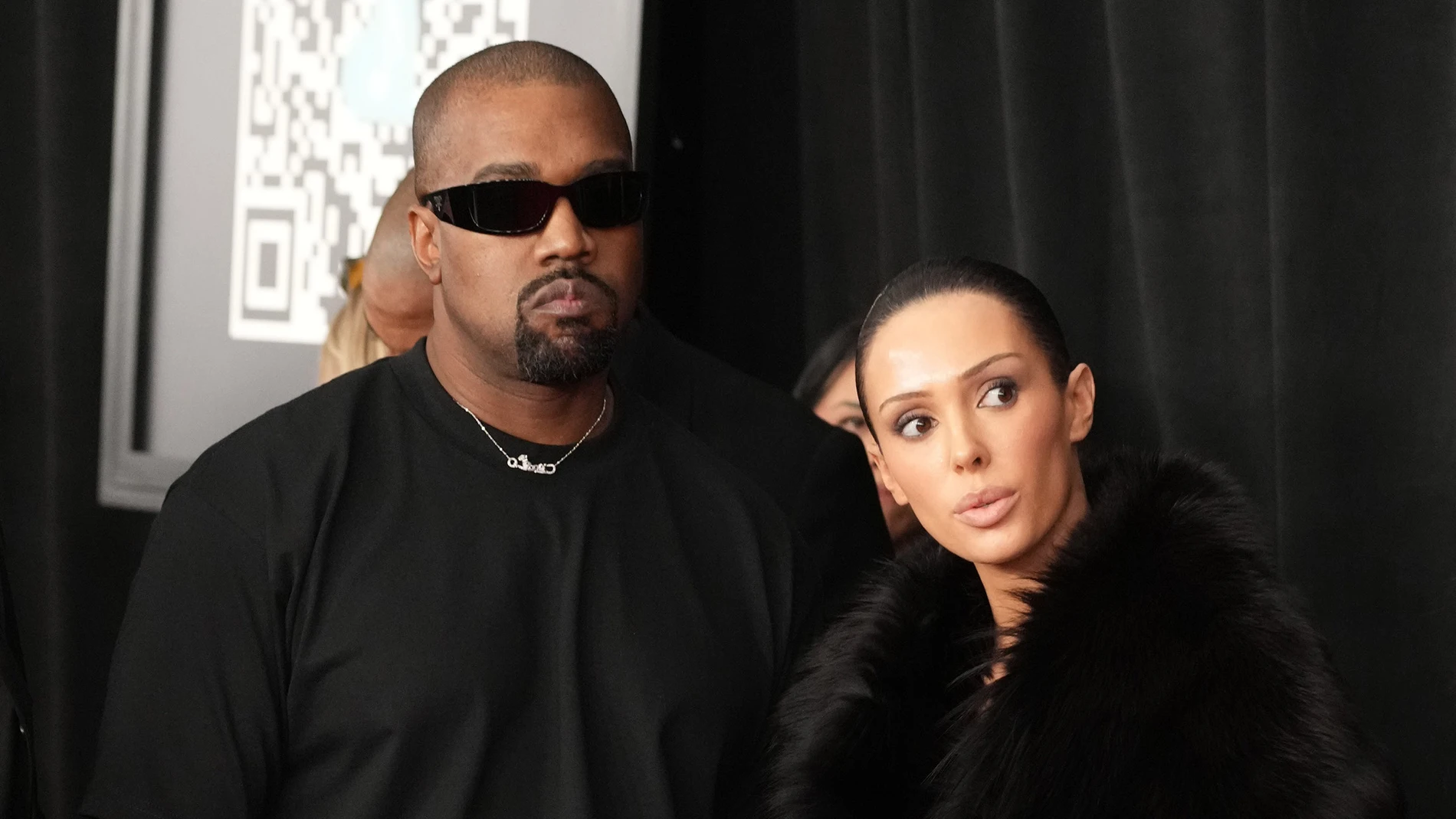 Kanye West y Bianca Censori en los Premios Grammy 2025 Kanye West y Bianca Censori en los Premios Grammy 2025