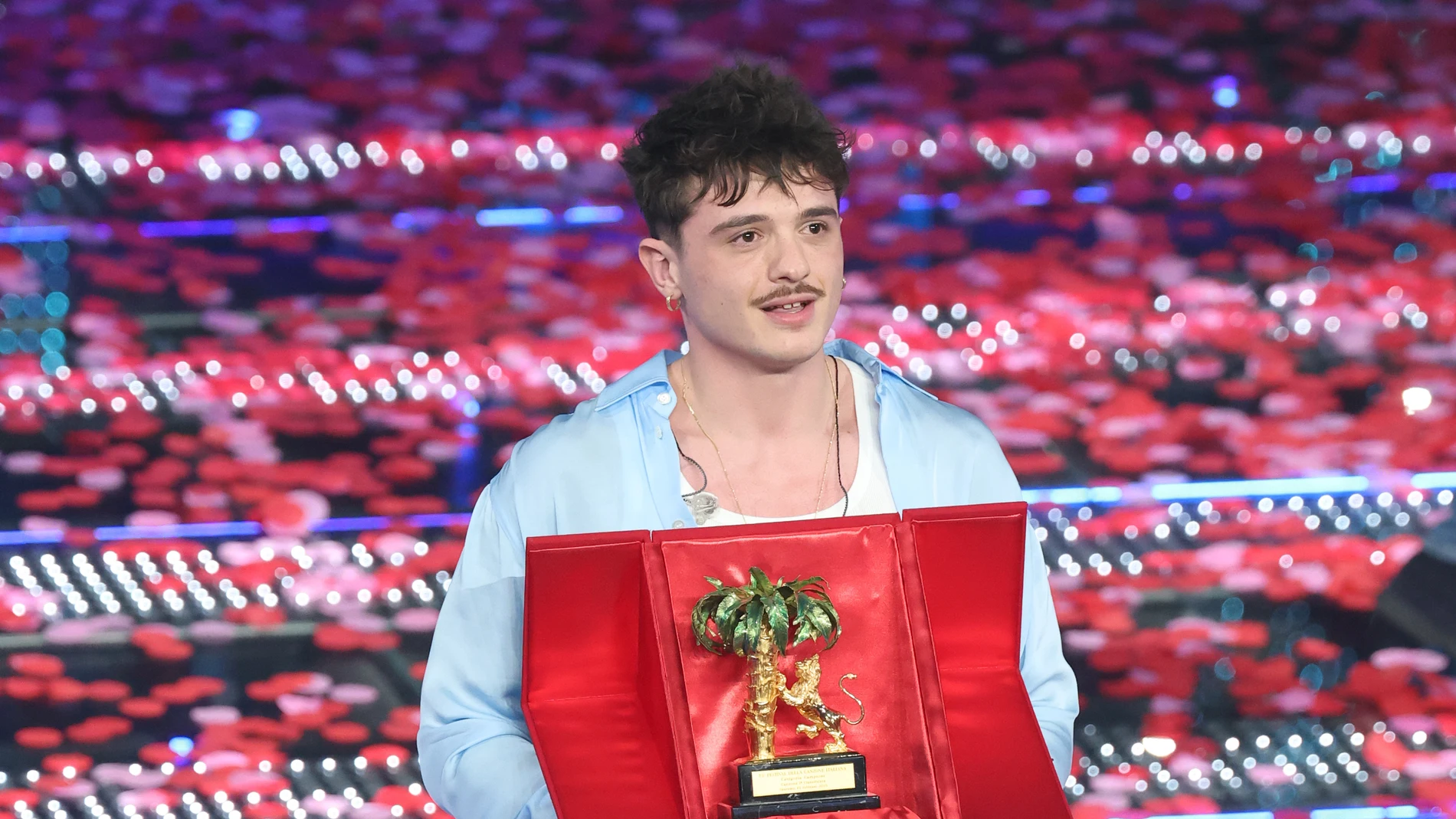 Olly, ganador de Sanremo 2025 Olly, ganador de Sanremo 2025