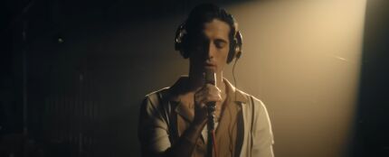 El cautivador vídeo de Damiano David en su versión de 'Nothing Breaks Like A Heart' de Miley Cyrus