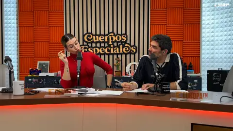 Eva Soriano y Nacho García en 'Cuerpos especiales' Eva Soriano y Nacho García en 'Cuerpos especiales'